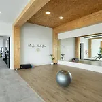 Paraiso Pueblo Penthouse - Rooftop Views & Garage