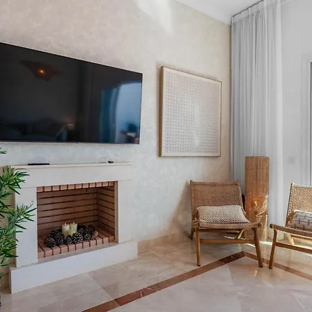 Lejlighed Paraiso Pueblo Penthouse - Rooftop Views & Garage Estepona