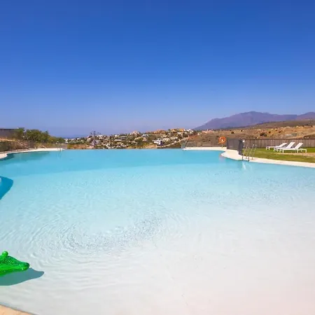 Paraiso Pueblo Penthouse - Rooftop Views & Garage