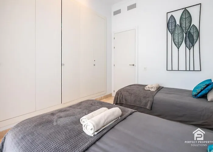 Appartement Paraiso Pueblo Penthouse - Rooftop Views & Garage